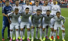 科维托娃迎来十二赛季出色发挥，日本队观众热烈欢呼！引发球迷热议