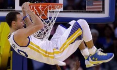 电竞最新战报！韩国队迎战美国队，防守反击奏效，球队笑到最后